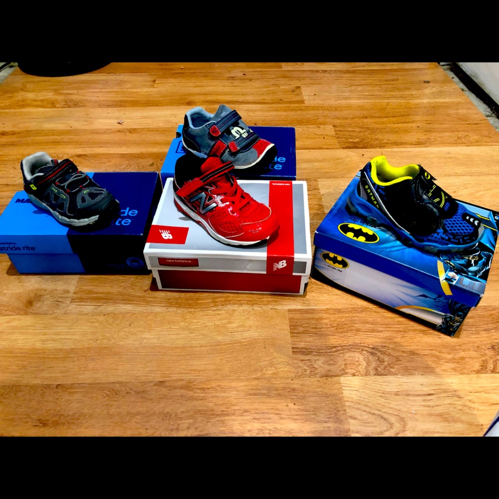 Toddler boys shoe lot (4)